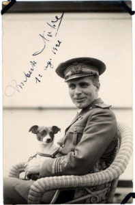 Umberto Nobile con cane